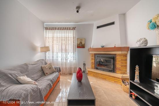 Casa Unifamiliar en Venta en Los Albaricoques, Níjar - Oportunidad Única - ALMERIA