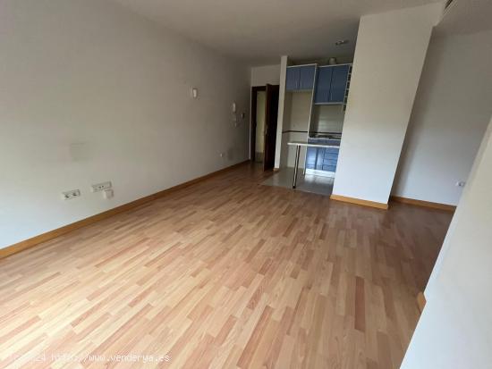  APARTAMENTO EN VENTA EN RONDA SUR - BADAJOZ 