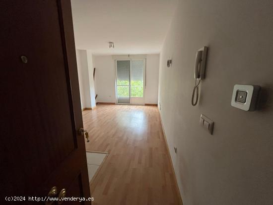 APARTAMENTO EN VENTA EN RONDA SUR - BADAJOZ