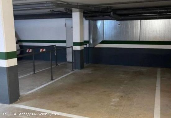  PARKING PARA COCHE EN EL CENTRO DE PREMIÁ DE DALT - BARCELONA 