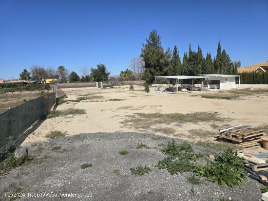  Terreno no urbano en Alguazas, con una superficie de 2500 metros cuadrados - MURCIA 