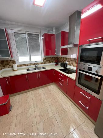 SE VENDE PISO EN ZONA FUENTE DEL RÍO - CADIZ