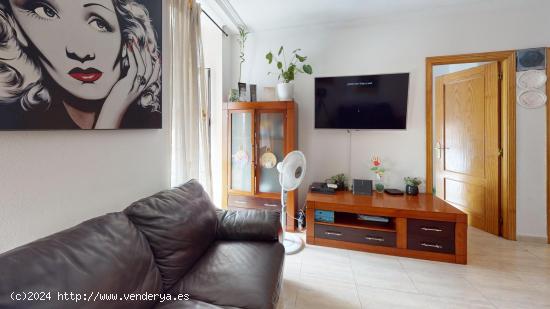 VENTA DUPLEX CON GARAJE EN MECO - MADRID