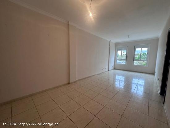 Piso en venta en Vecindario - LAS PALMAS