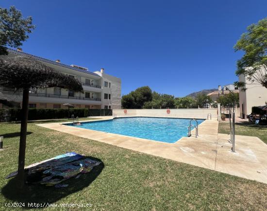 APARTAMENTO VISTAS AL MAR DOS DORMITORIOS TORREBLANCA. PISCINA Y GARAGE - MALAGA