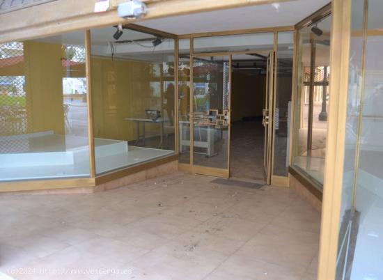 LOCAL COMERCIAL - TARRAGONA