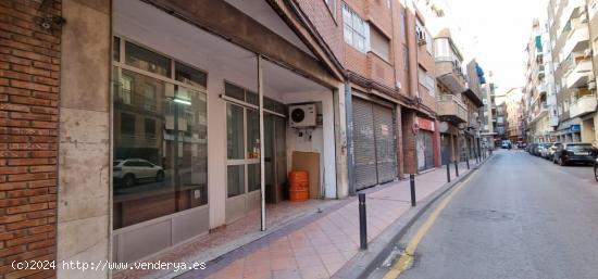  Local comercial en Murcia zona Barrio del Carmen, junto Avenida río Segura - MURCIA 