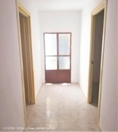 *CASA FINAN100%*PATIO*NEGOCIABLE*SIN GASTOS DE INMOBILIARIA*BUENA ZONA* - SEVILLA