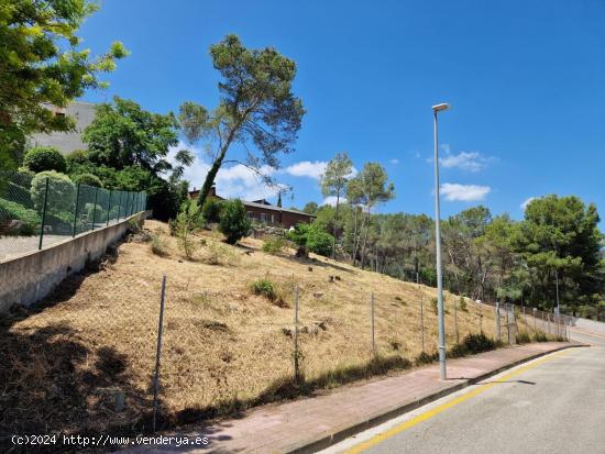 EXCELENTE OPORTUNIDAD DE PARCELA EN VENTA EN CORBERA DE LLOBREGAT - BARCELONA