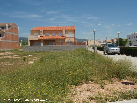  FANTÁSTICA PARCELA DE 194 M2 EN LLORENÇ DEL PENEDÉS - TARRAGONA 