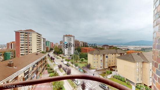 PISO EN VENTA EN CARDENAL HERRERA ORIA - CANTABRIA