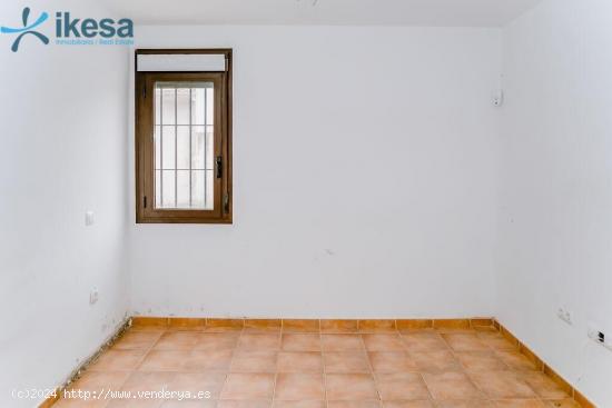 VENTA DE CASA ADOSADA EN CORTEGANA. - HUELVA