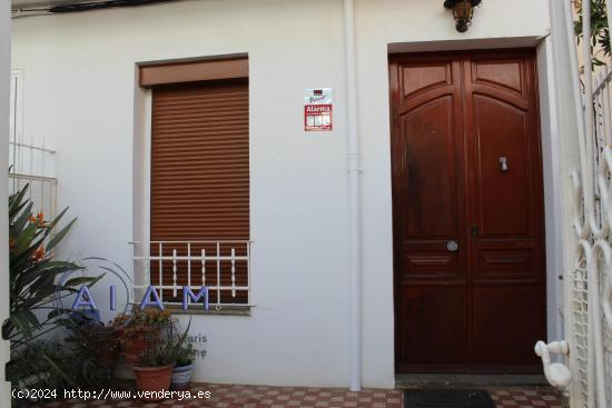 Casa de pueblo en Calella con 4 habitaciones - BARCELONA