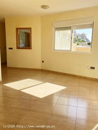 AGUADULCE  ZONA NORTE 🏩 PISO de 67,89 m2 const.  48 m2 útiles. - ALMERIA