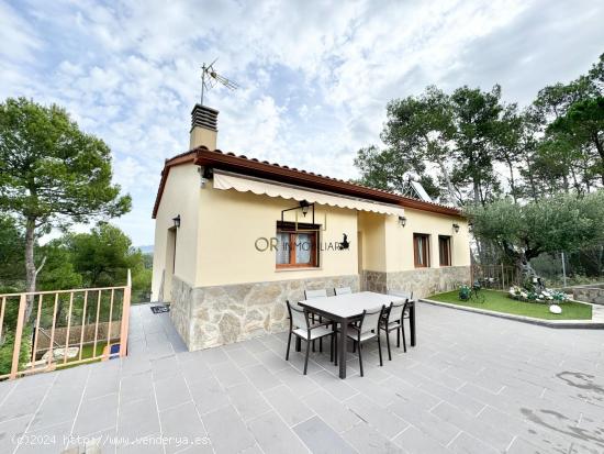  Casa cuatro vientos de tres habitaciones, piscina, jardín y garaje en La Font del Bosc, Mediona - B 