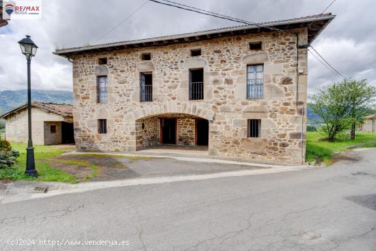  Caserón Rústico en Zeanuri - VIZCAYA 