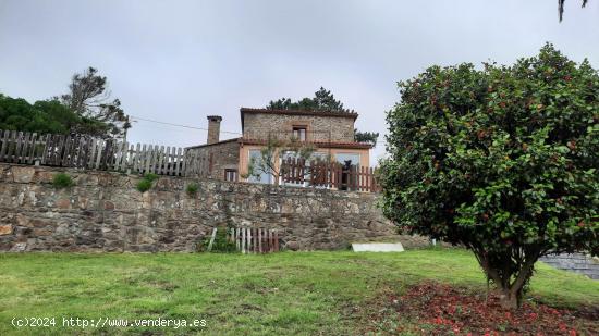 CASA DE PIEDRA PARA ENTRAR A VIVIR CON VISTAS AL MAR - A CORUÑA