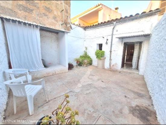 CASA TECHO LIBRE CON PATIO EN COSTITX - BALEARES