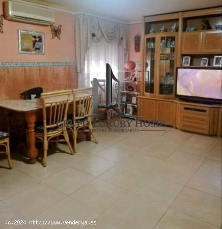 SE VENDE BAJO CON PATIO BARRIO SAN PEDRO - ALBACETE