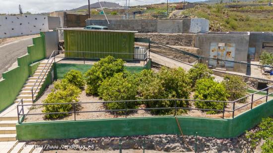 FINCA CON CASA - SANTA CRUZ DE TENERIFE