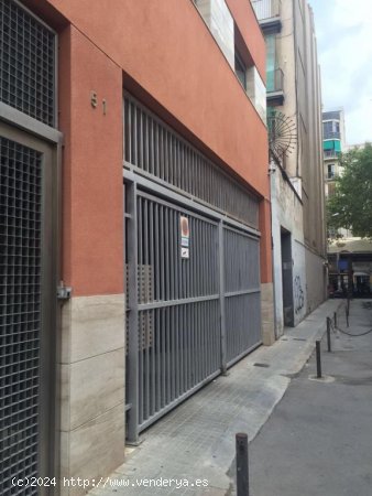 Plaza de aparcamiento en alquiler  en Barcelona - Barcelona