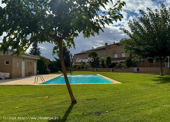 Unifamiliar adosada en venta  en Torrefarrera - Lleida