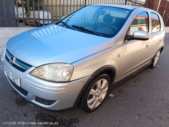 Opel Corsa 1.4 - Cornellà