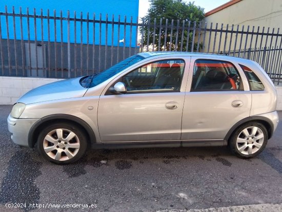 Opel Corsa 1.4 - Cornellà