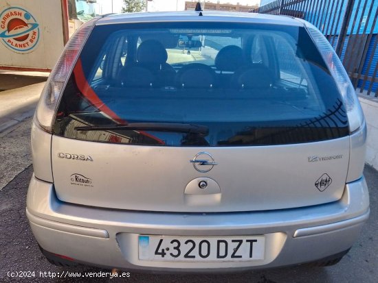 Opel Corsa 1.4 - Cornellà