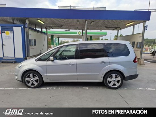 Ford Galaxy 2.0 TDCi 140cv DPF Titanium Powershift 5p. - Rubí