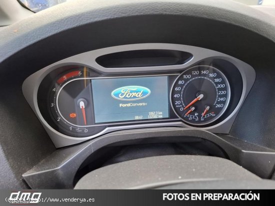 Ford Galaxy 2.0 TDCi 140cv DPF Titanium Powershift 5p. - Rubí