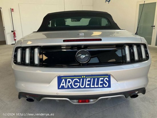 Ford Mustang 2.3 Ecoboost Convertible 317cv - Madrid