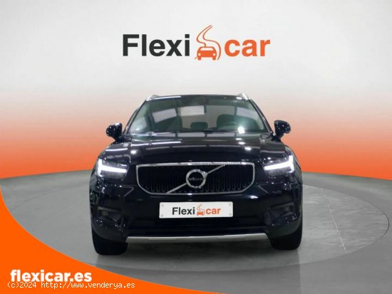 Volvo XC40 2.0 B4 G AWD Momentum Auto - Ourense