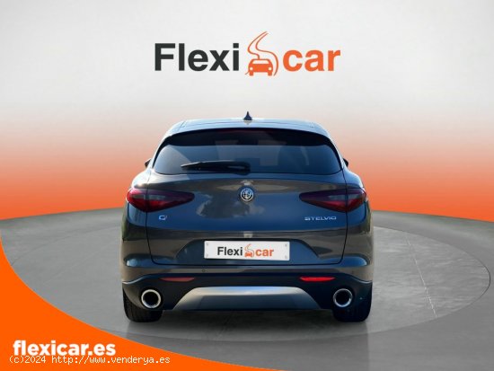 Alfa Romeo Stelvio 2.2 Diésel 154kW (210CV) Executive Q4 - Vélez-Málaga