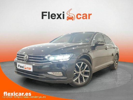 Volkswagen Passat Executive 2.0 TDI 110kW (150CV) - Huesca