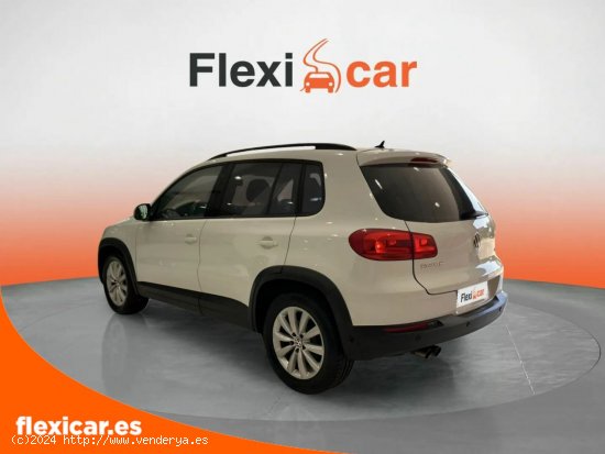 Volkswagen Tiguan 2.0 TDI 110cv 4x2 T1 BlueMotion Tech - Sevilla