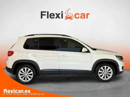 Volkswagen Tiguan 2.0 TDI 110cv 4x2 T1 BlueMotion Tech - Sevilla