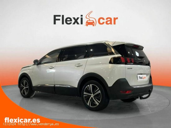 Peugeot 5008 Allure 1.2L PureTech 96kW (130CV) S&S - Alcalá de Guadaíra