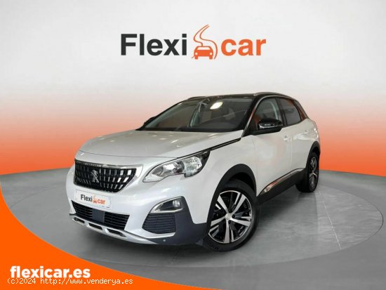 Peugeot 3008 1.2 PURETECH 96KW (130CV) ALLURE S&S - Sant Just Desvern