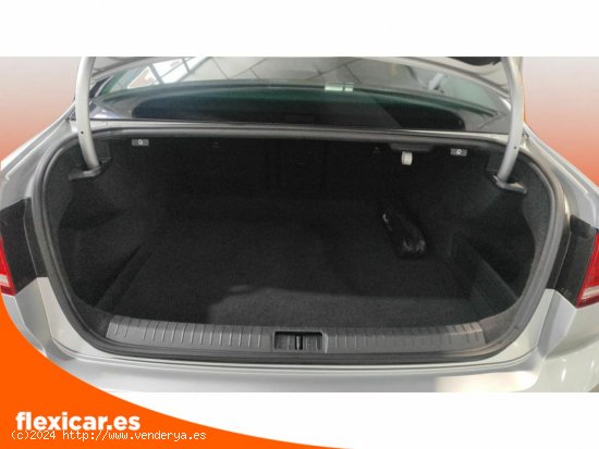 Volkswagen Passat Advance 2.0 TDI 150CV BMT DSG - Badajoz