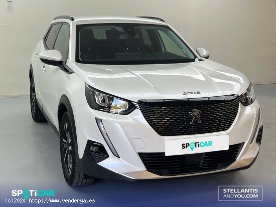 Peugeot 2008   Puretech 130 S&S BVM6 Allure - Sevilla