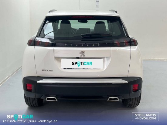 Peugeot 2008   Puretech 130 S&S EAT8 Allure - Sevilla