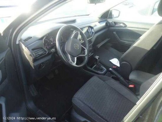 Volkswagen T-Cross  1.0 tsi advance gpf - San Vicente del Raspeig