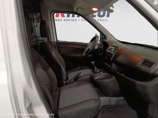 Opel Combo Cargo L1H1 2,2t - Galdakao