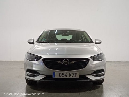 Opel Insignia  Grand Sport Selective - Madrid