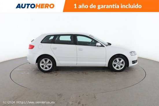 Audi A3 1.6 TDI Attraction - 