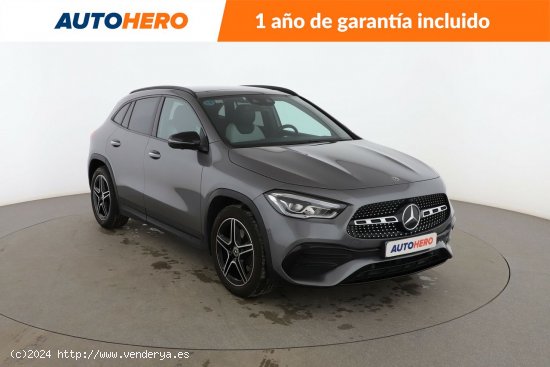 Mercedes GLA 200 AMG Line - 