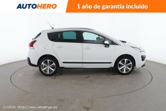 Peugeot 3008 1.6 HDi Allure - 