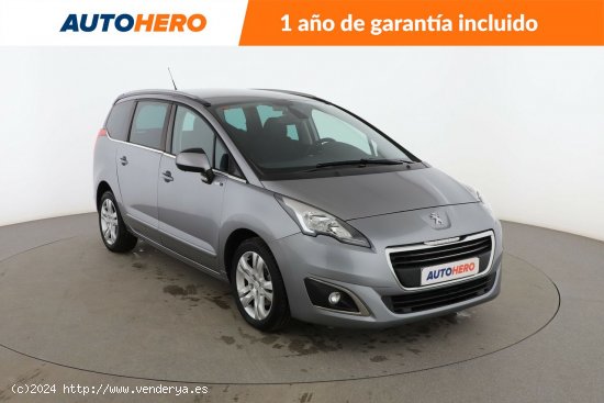 Peugeot 5008 1.6 Blue-HDi Style - 