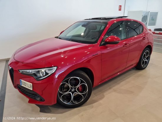 Alfa Romeo Stelvio 2.2 DIÉSEL 154KW (210CV) VELOCE - BADAJOZ